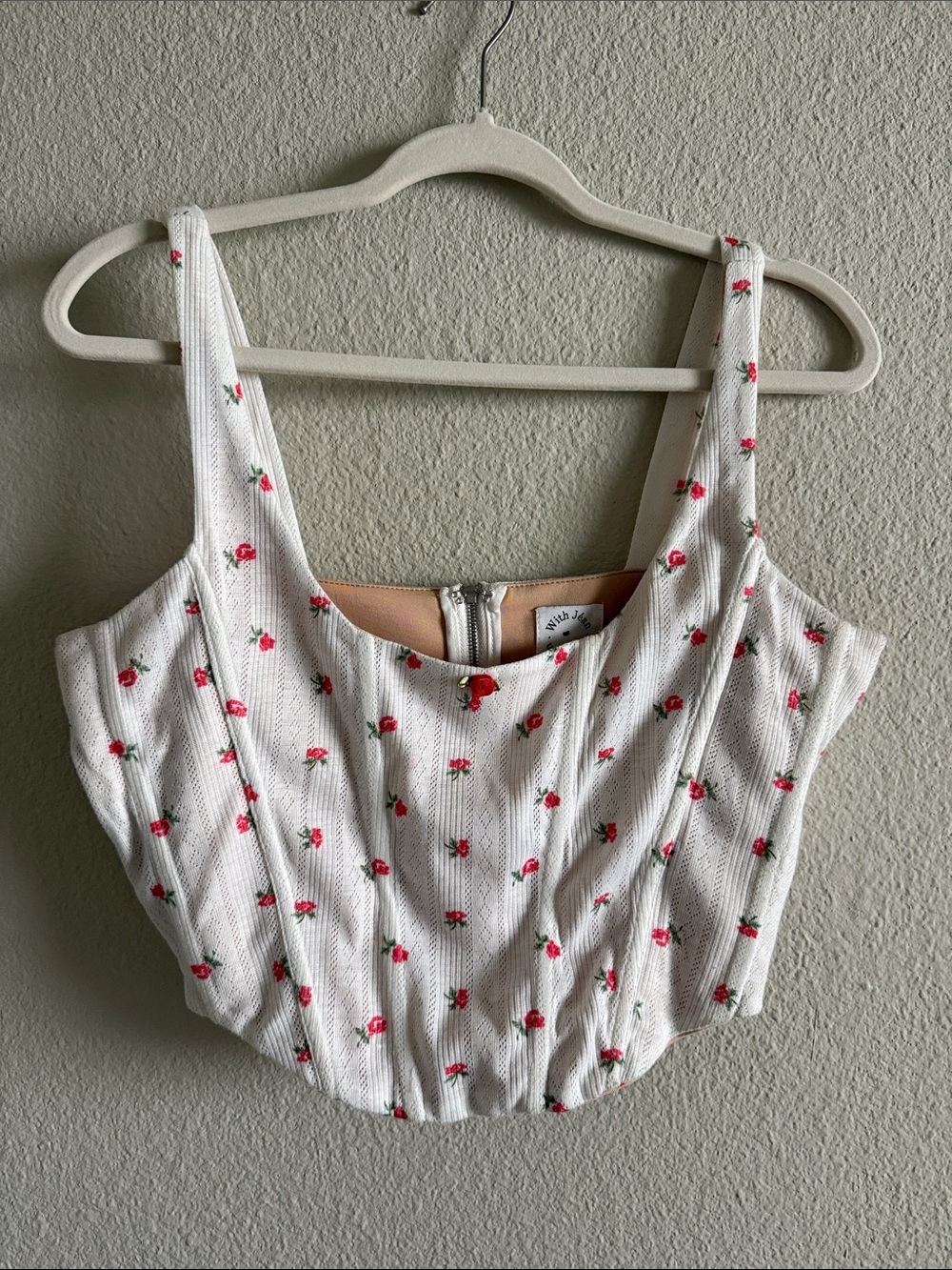 With Jean White Floral Cropped Tank Top with Red Rose Print